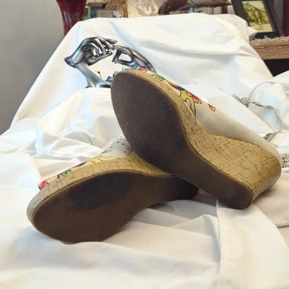 Ed Hardy sexy wedge - Picture 8 of 12